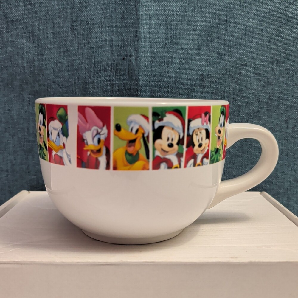 Disney Christmas Jumbo Mug Mickey Minnie Donald Goofy Pluto Galerie Oversized - Picture 14 of 16
